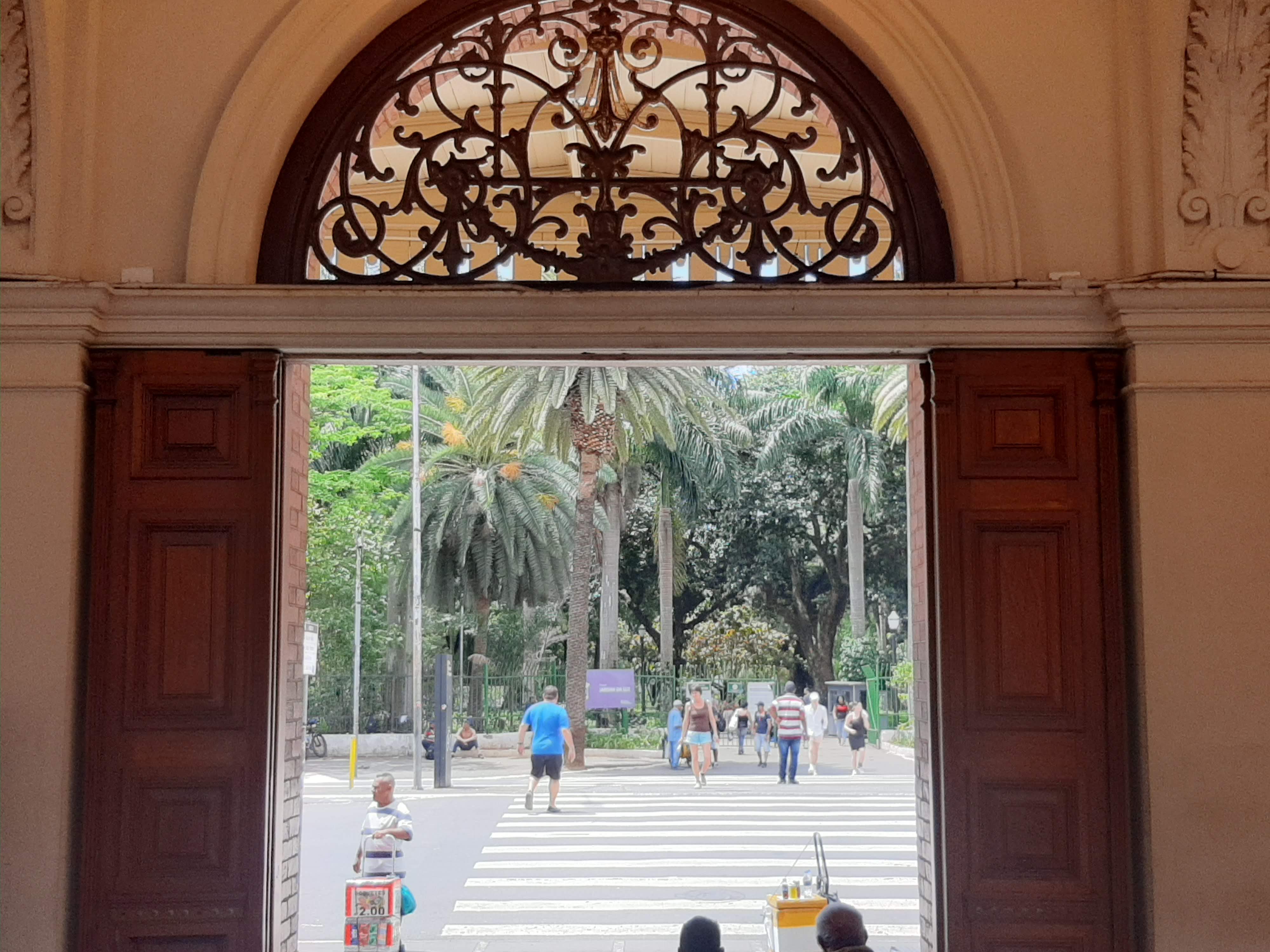 Luz Train Station